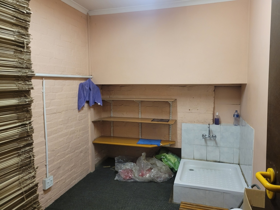 Commercial Property for Sale in Beaconvale Western Cape